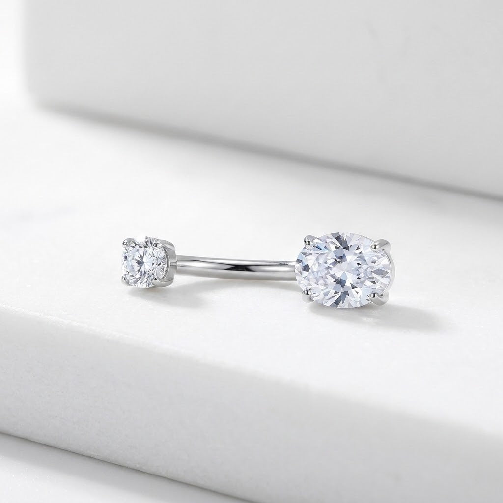 Titan-Bauchnabelpiercing mit Moissanit-Diamant