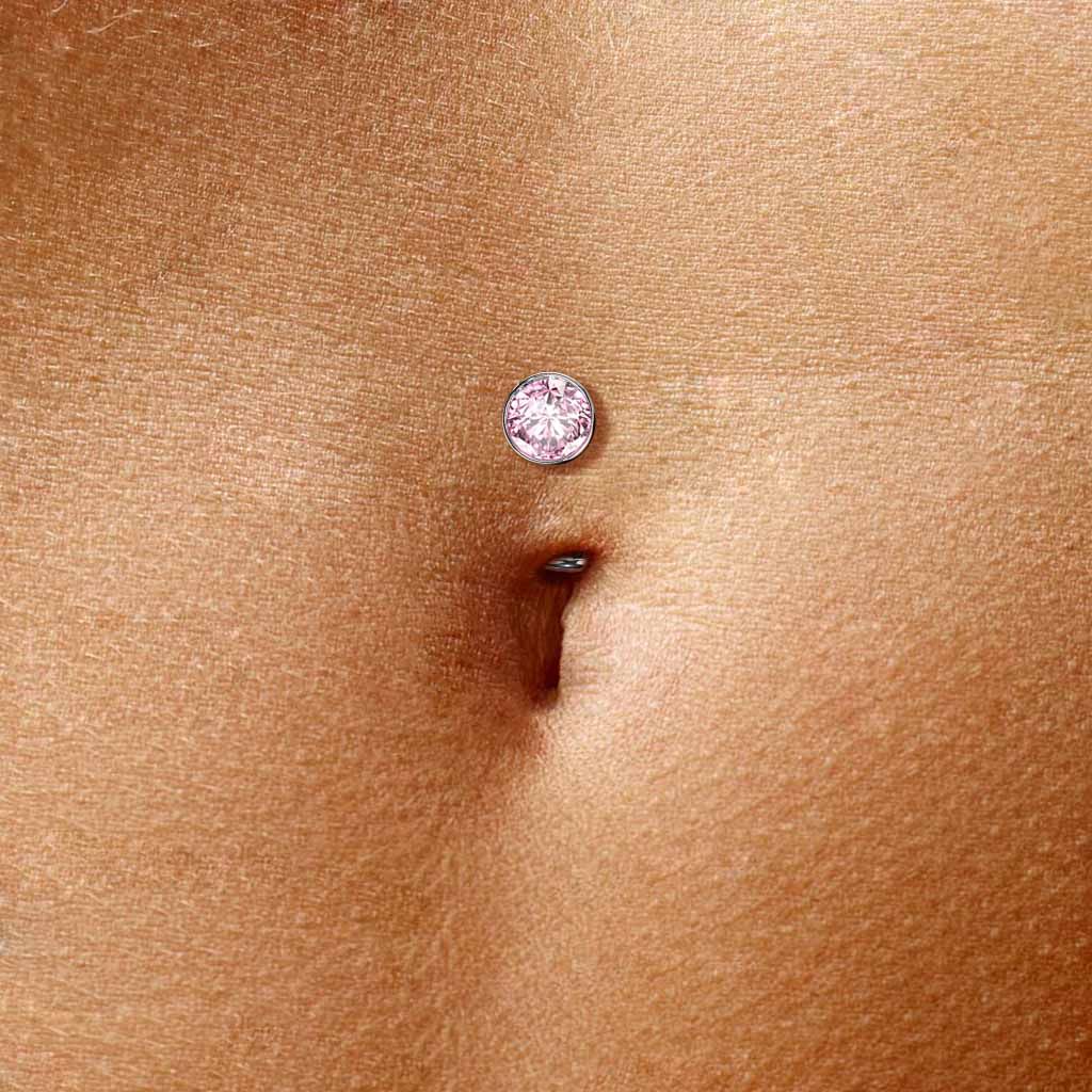 Bauchnabelpiercing aus Titan klein